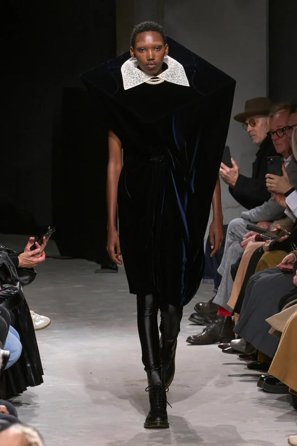 00027-junya-watanabe-fall-2025-ready-to-wear-credit-gorunway