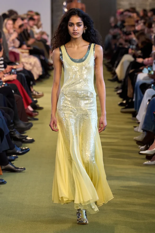 00029-rabanne-fall-2025-ready-to-wear-credit-gorunway
