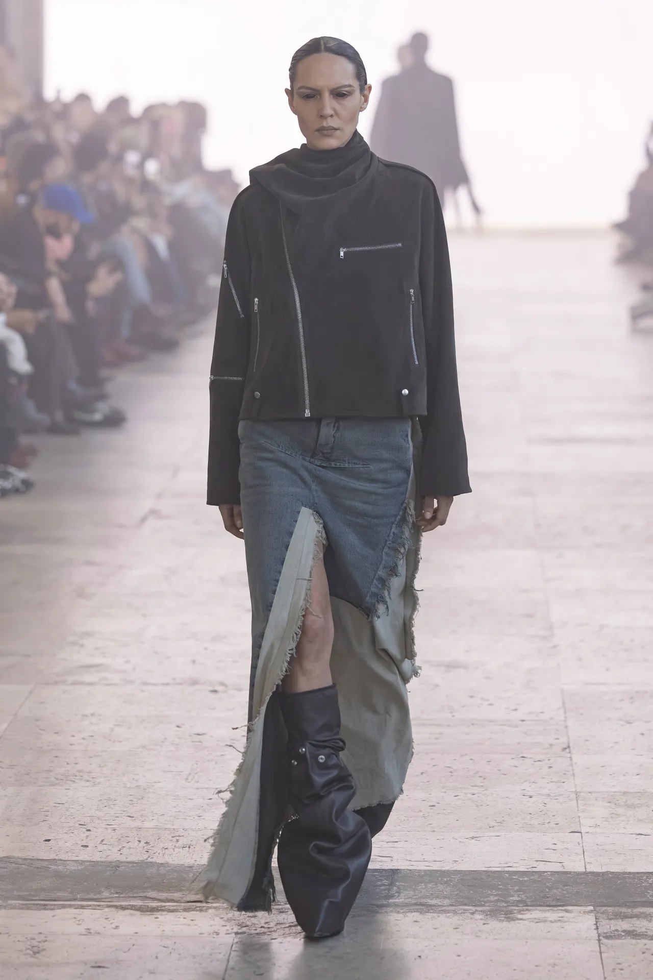 00029-rick-owens-fall-2025-ready-to-wear-credit-brand
