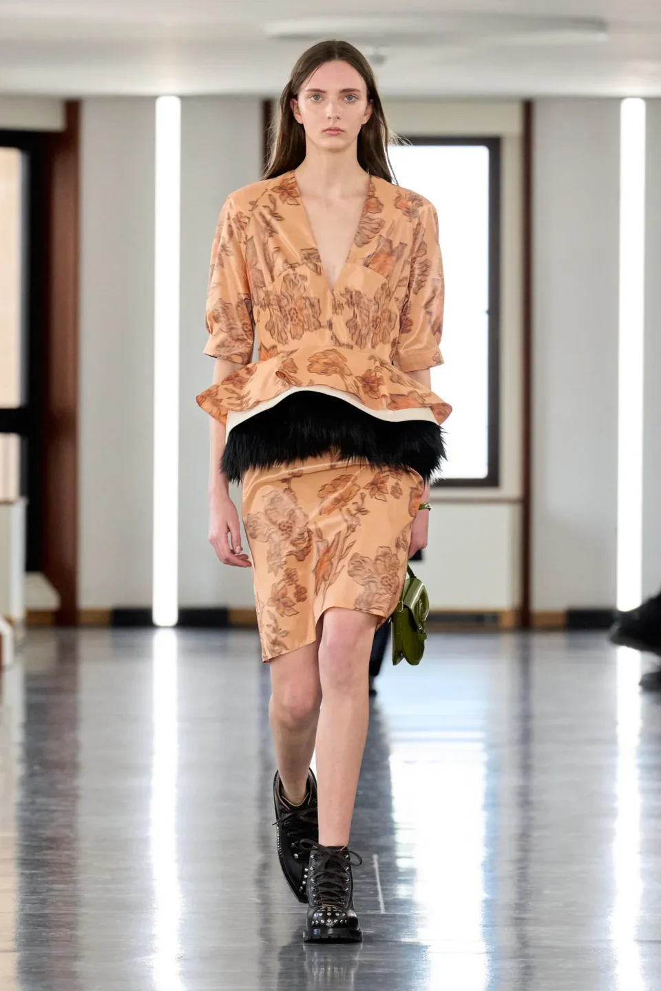 00030-bally-fall-2025-ready-to-wear-credit-gorunway
