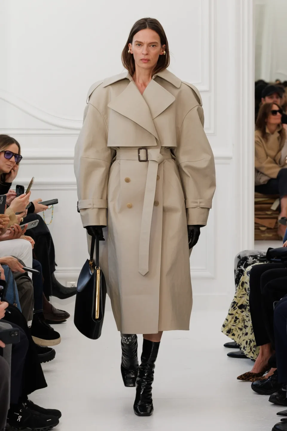 00031-givenchy-fall-2025-ready-to-wear-credit-brand