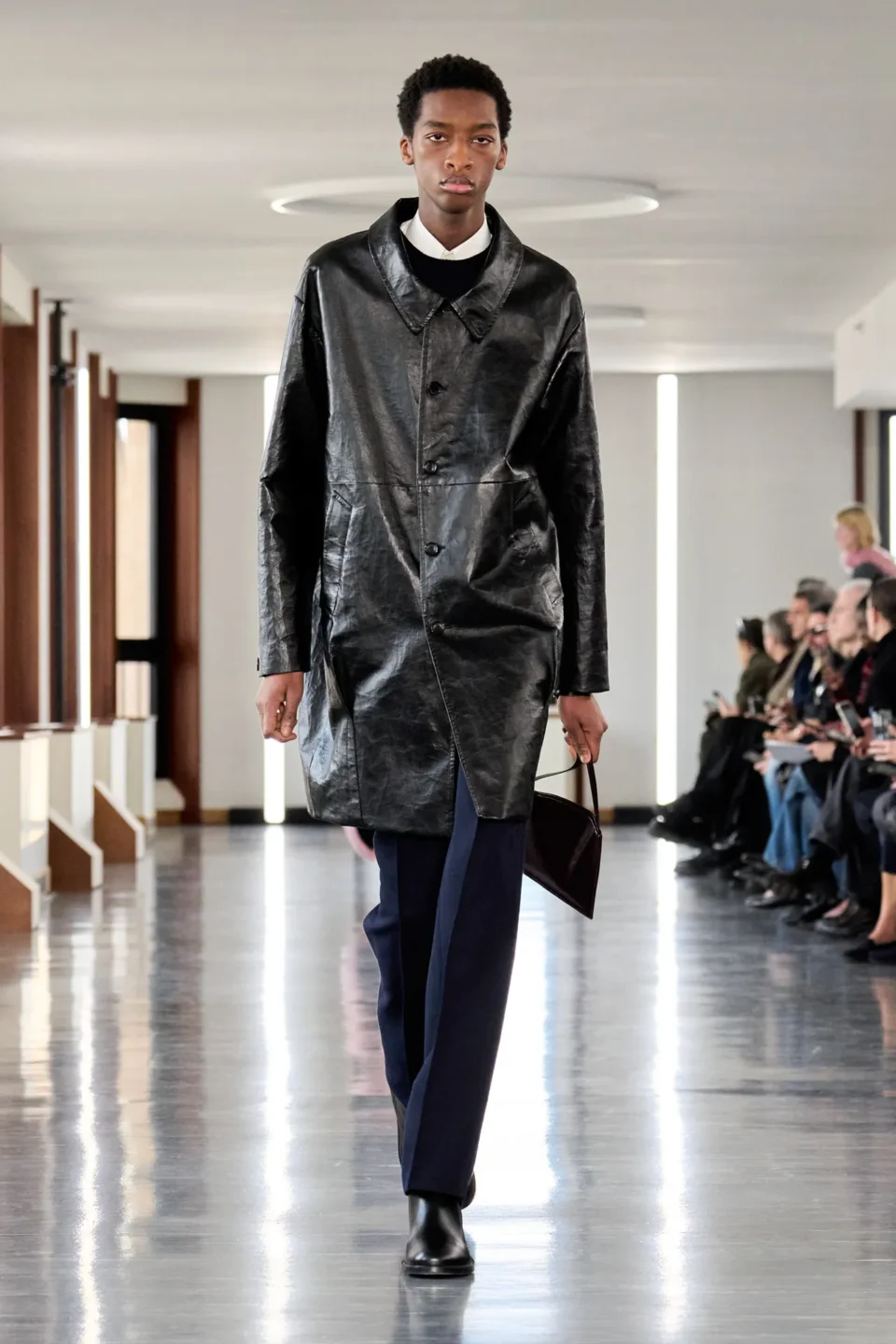 00032-bally-fall-2025-ready-to-wear-credit-gorunway