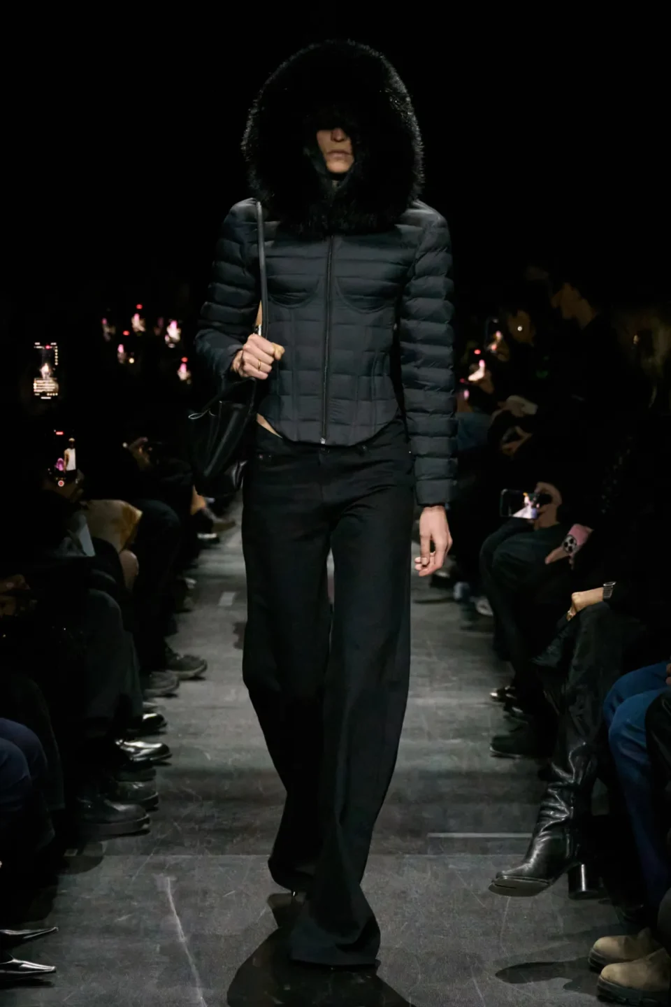 00034-balenciaga-fall-2025-ready-to-wear-credit-gorunway