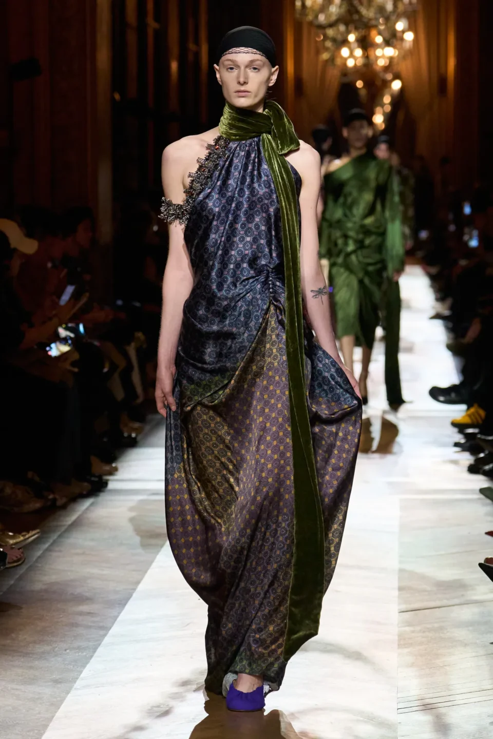 00034-dries-van-noten-fall-2025-ready-to-wear-credit-gorunway