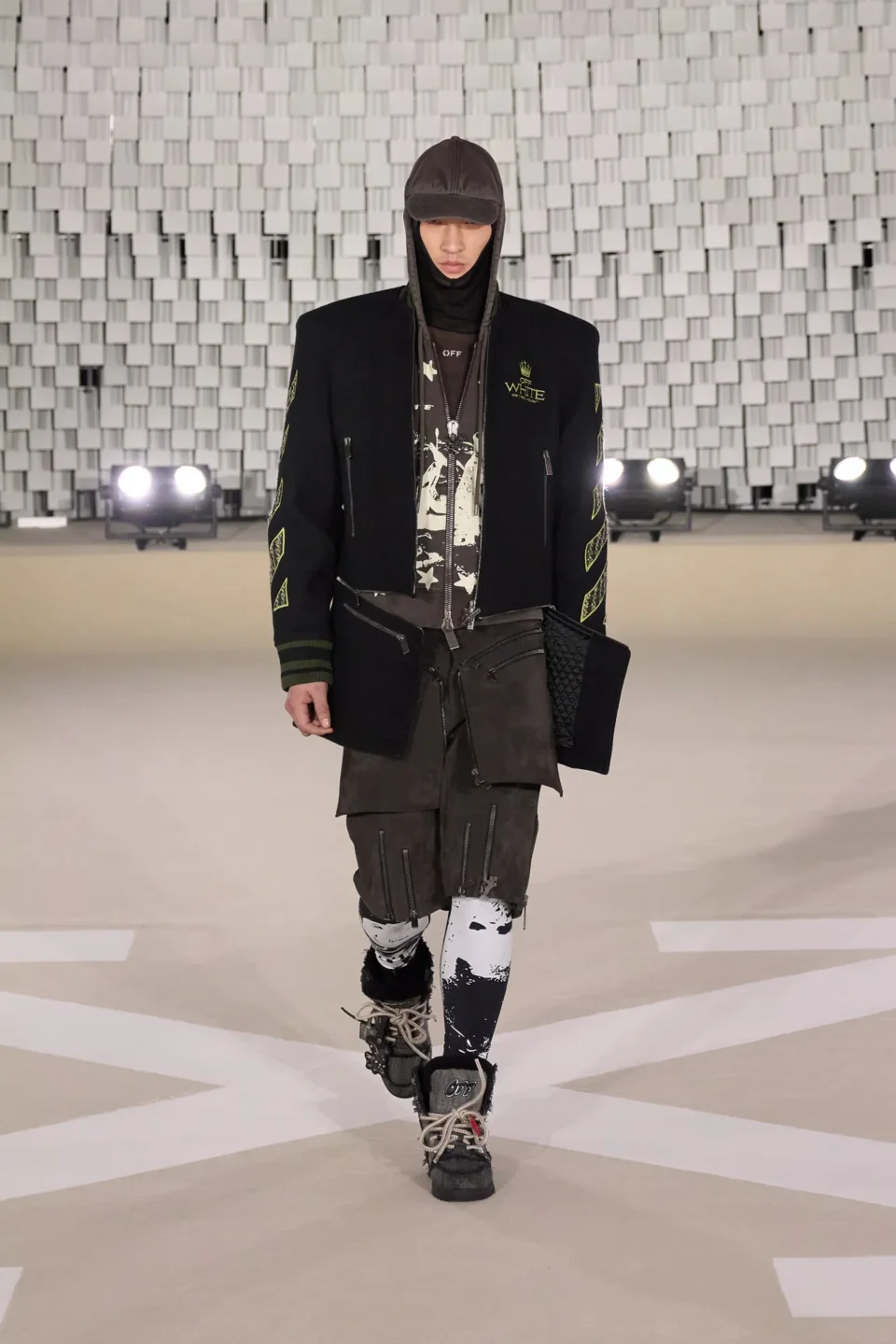 00036-off-white-fall-2025-ready-to-wear-credit-gorunway