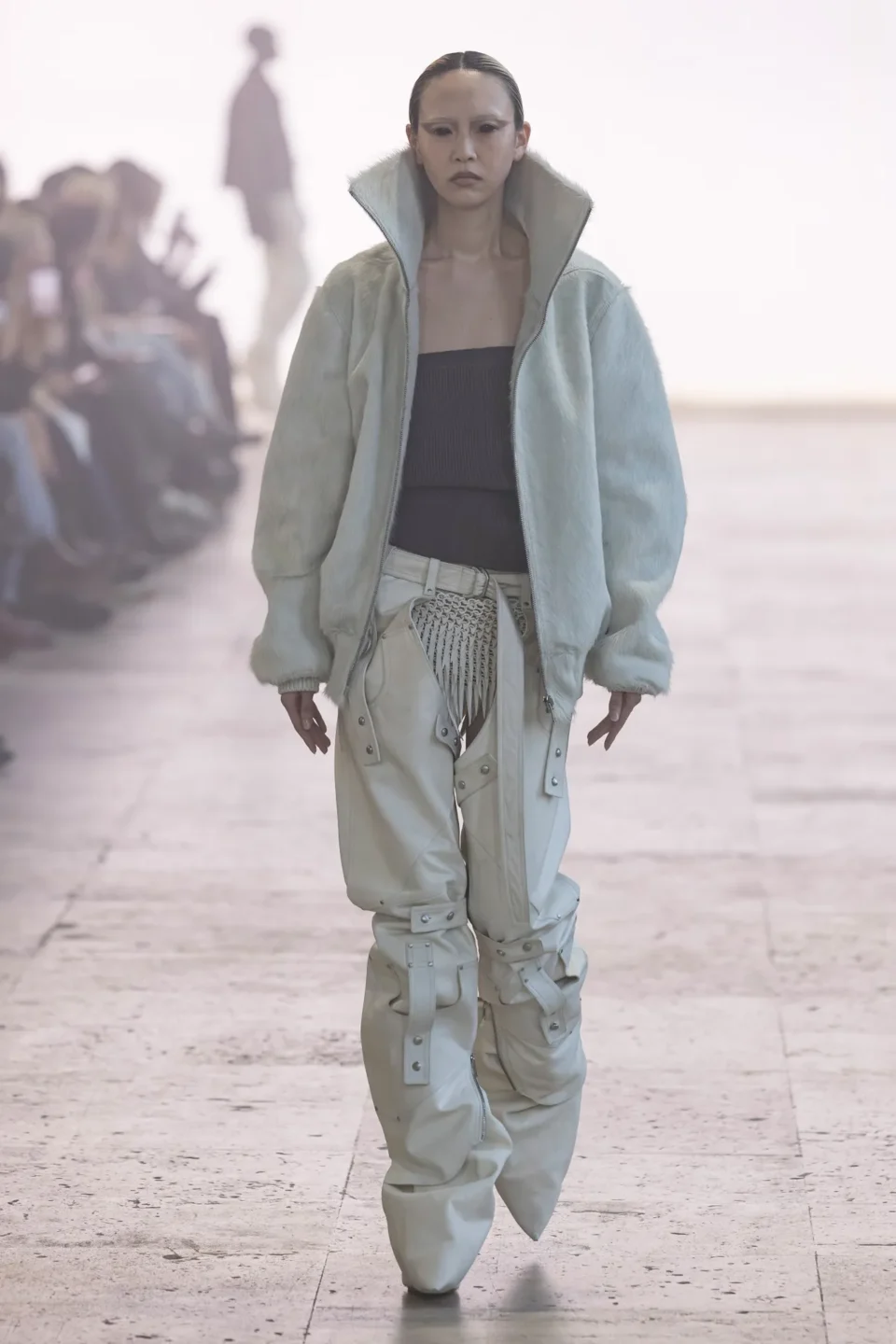 00037-rick-owens-fall-2025-ready-to-wear-credit-brand