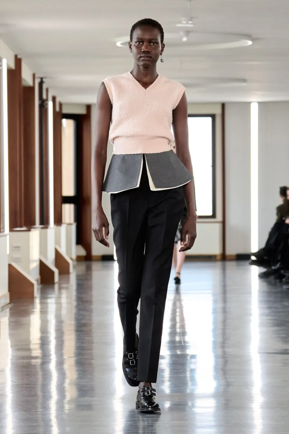 00039-bally-fall-2025-ready-to-wear-credit-gorunway