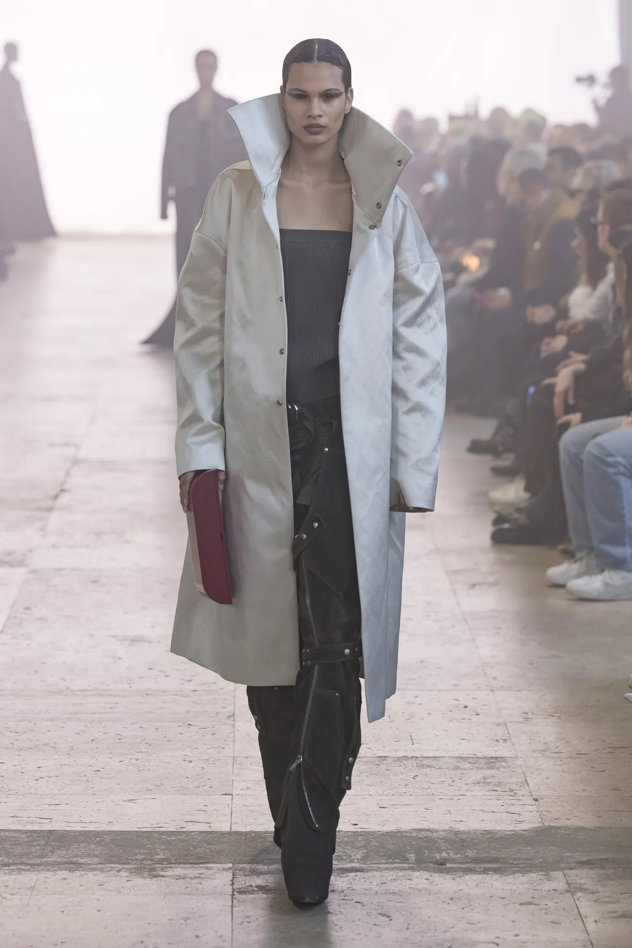 00040-rick-owens-fall-2025-ready-to-wear-credit-brand