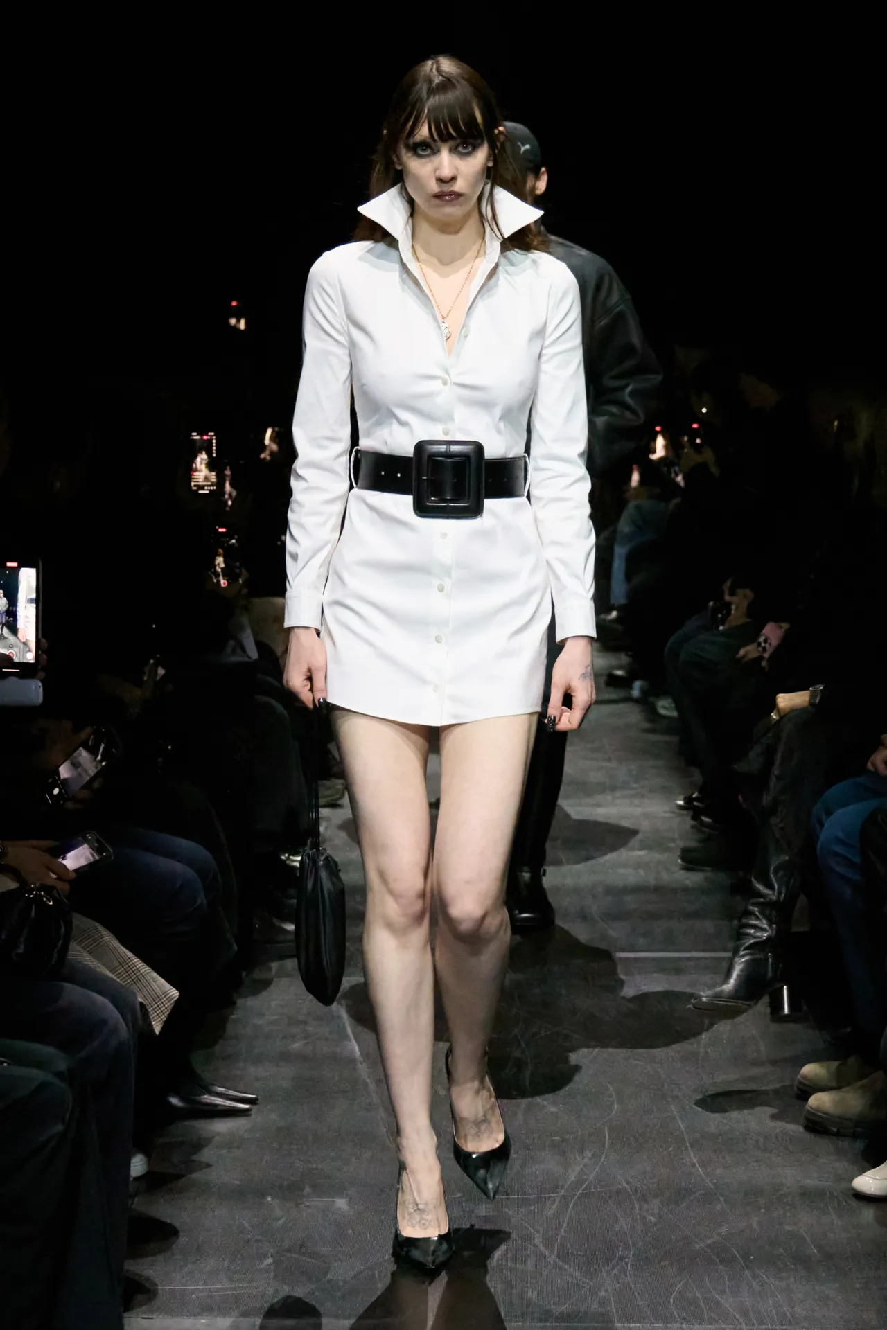 00043-balenciaga-fall-2025-ready-to-wear-credit-gorunway