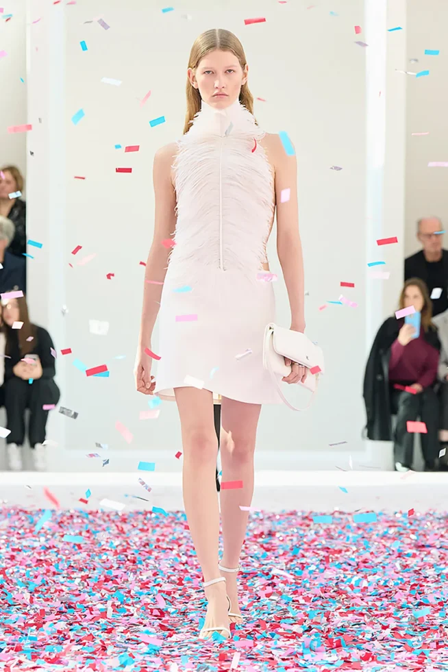 00043-courreges-fall-2025-ready-to-wear-credit-brand