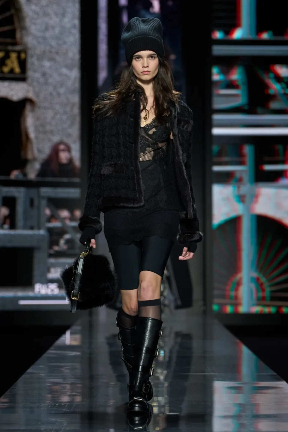 00044-dolce-and-gabbana-fall-2025-ready-to-wear-credit-gorunway