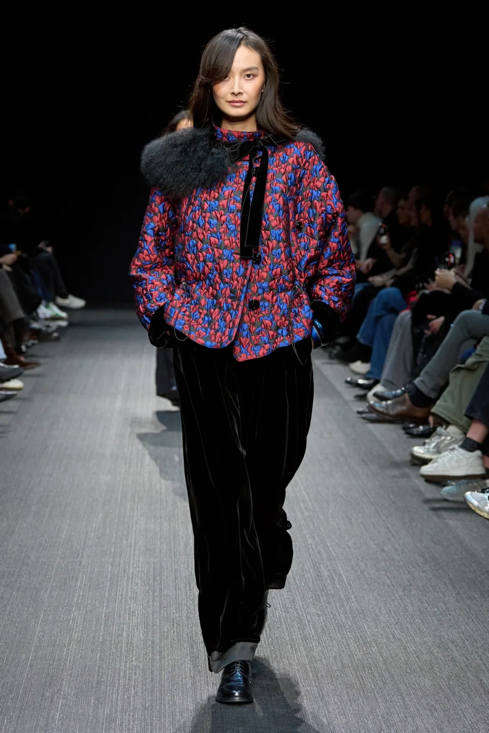 00044-emporio-armani-fall-2025-ready-to-wear-credit-gorunway
