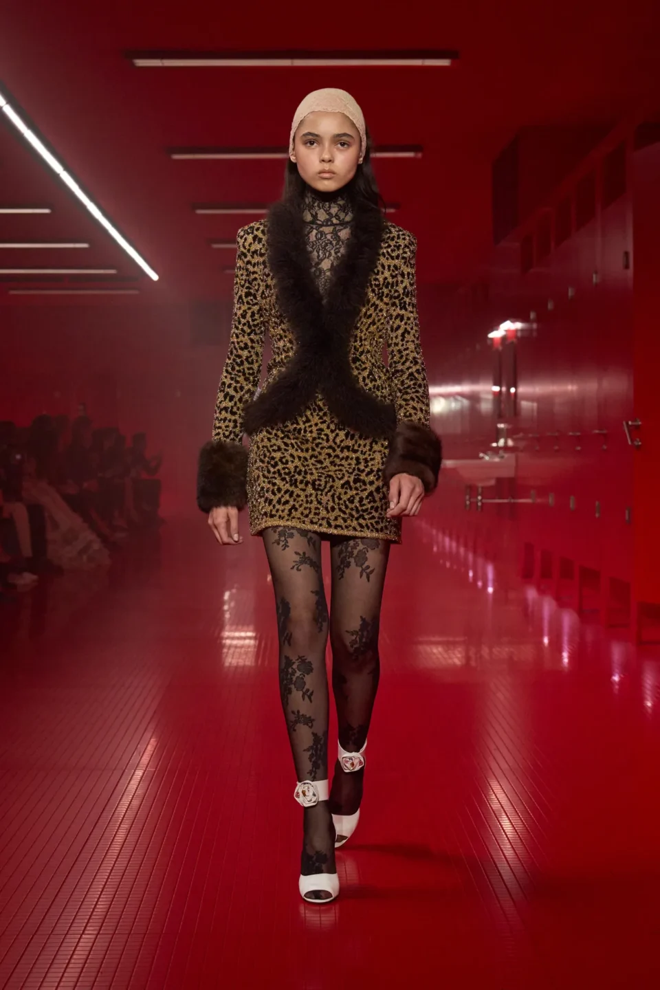 00045-valentino-fall-2025-ready-to-wear-credit-gorunway