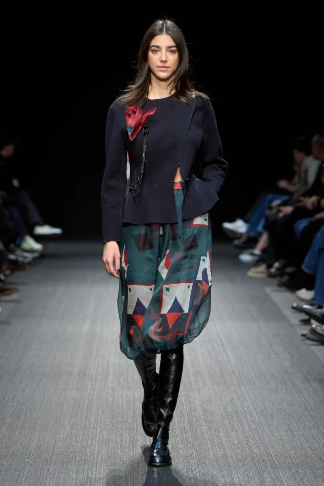 00047-emporio-armani-fall-2025-ready-to-wear-credit-gorunway