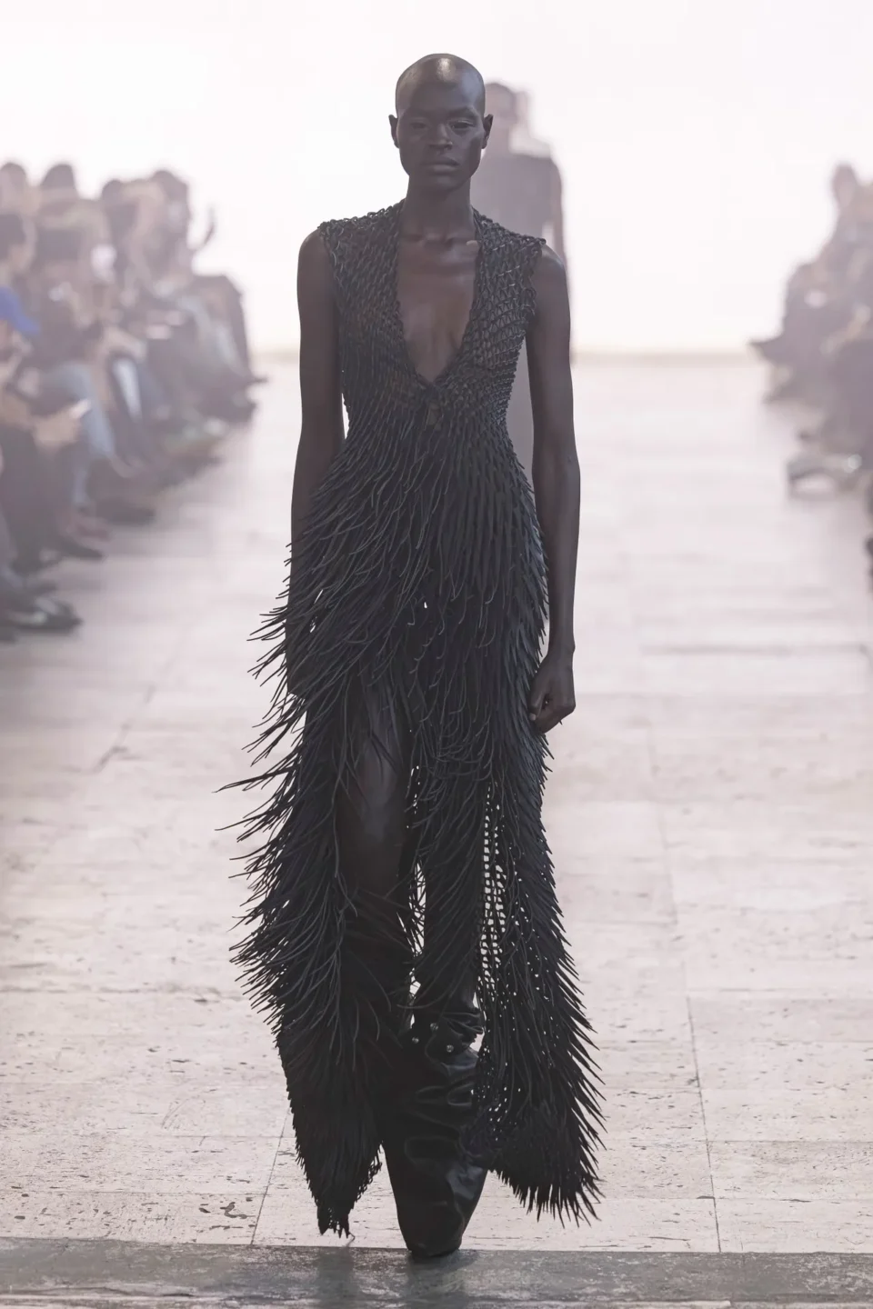 00048-rick-owens-fall-2025-ready-to-wear-credit-brand