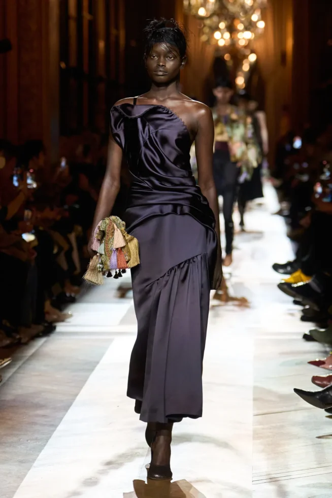 00050-dries-van-noten-fall-2025-ready-to-wear-credit-gorunway