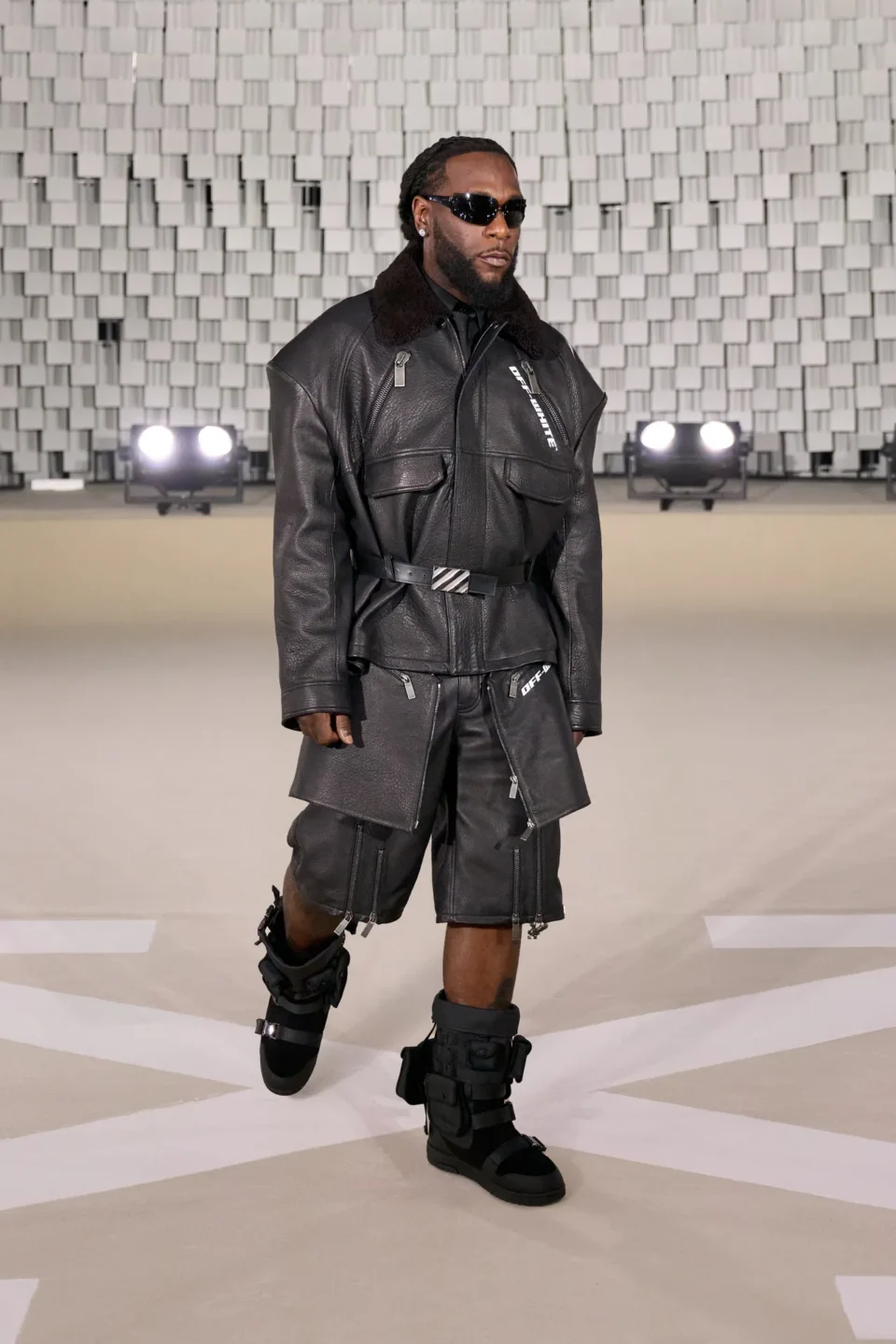 00050-off-white-fall-2025-ready-to-wear-credit-gorunway