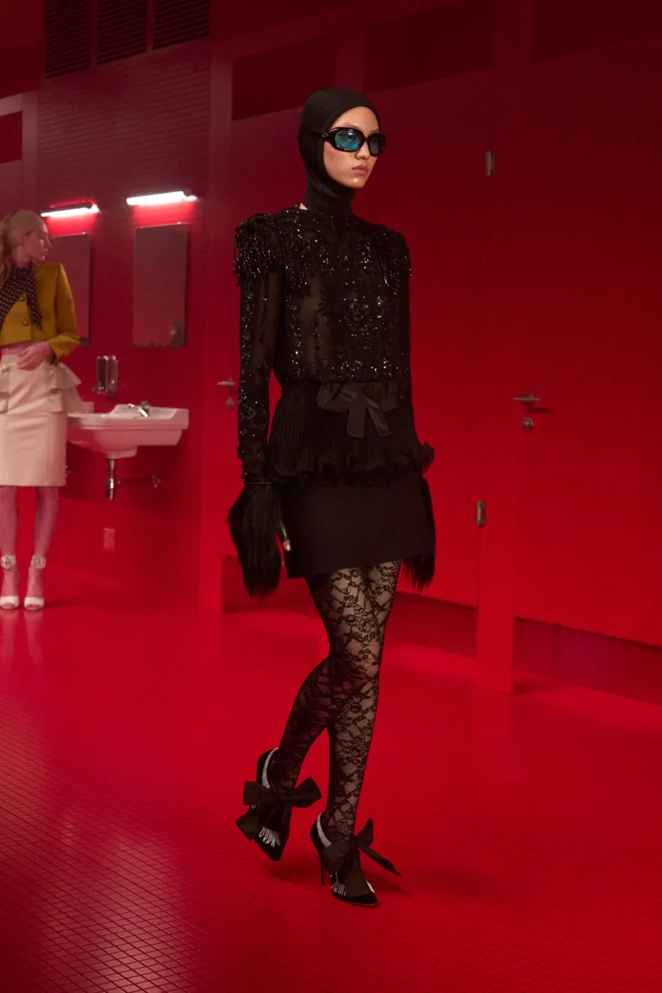 00050-valentino-fall-2025-ready-to-wear-credit-gorunway
