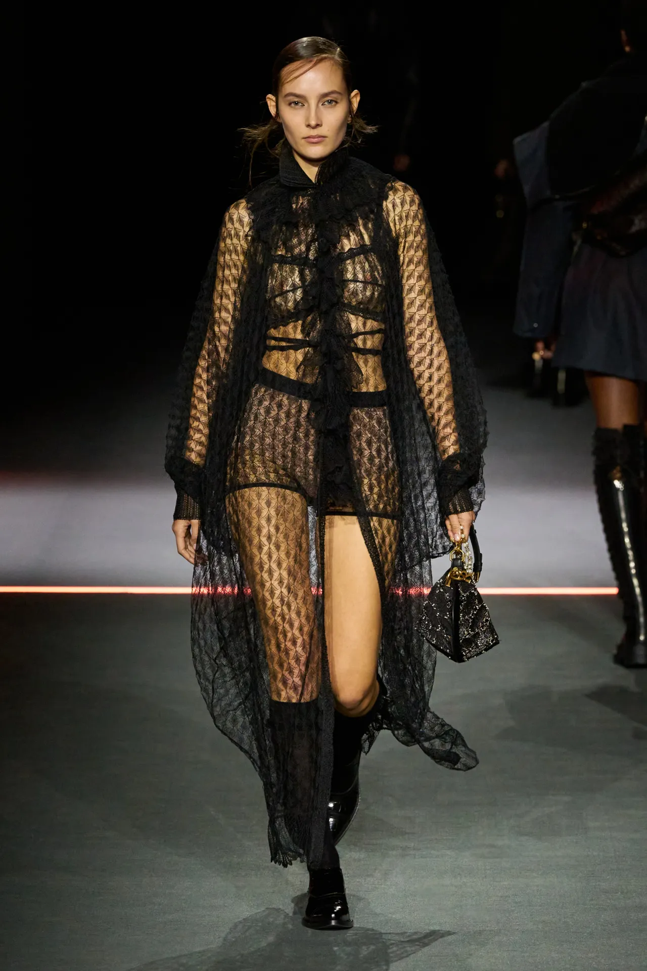 00051-christian-dior-fall-2025-ready-to-wear-credit-gorunway