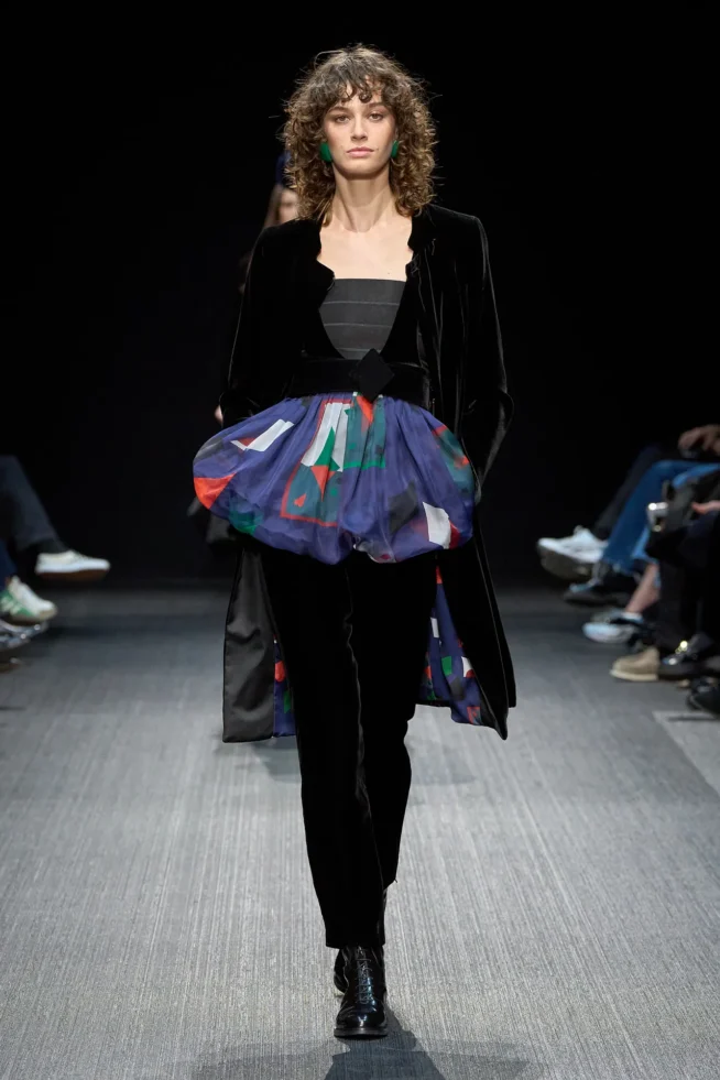 00051-emporio-armani-fall-2025-ready-to-wear-credit-gorunway