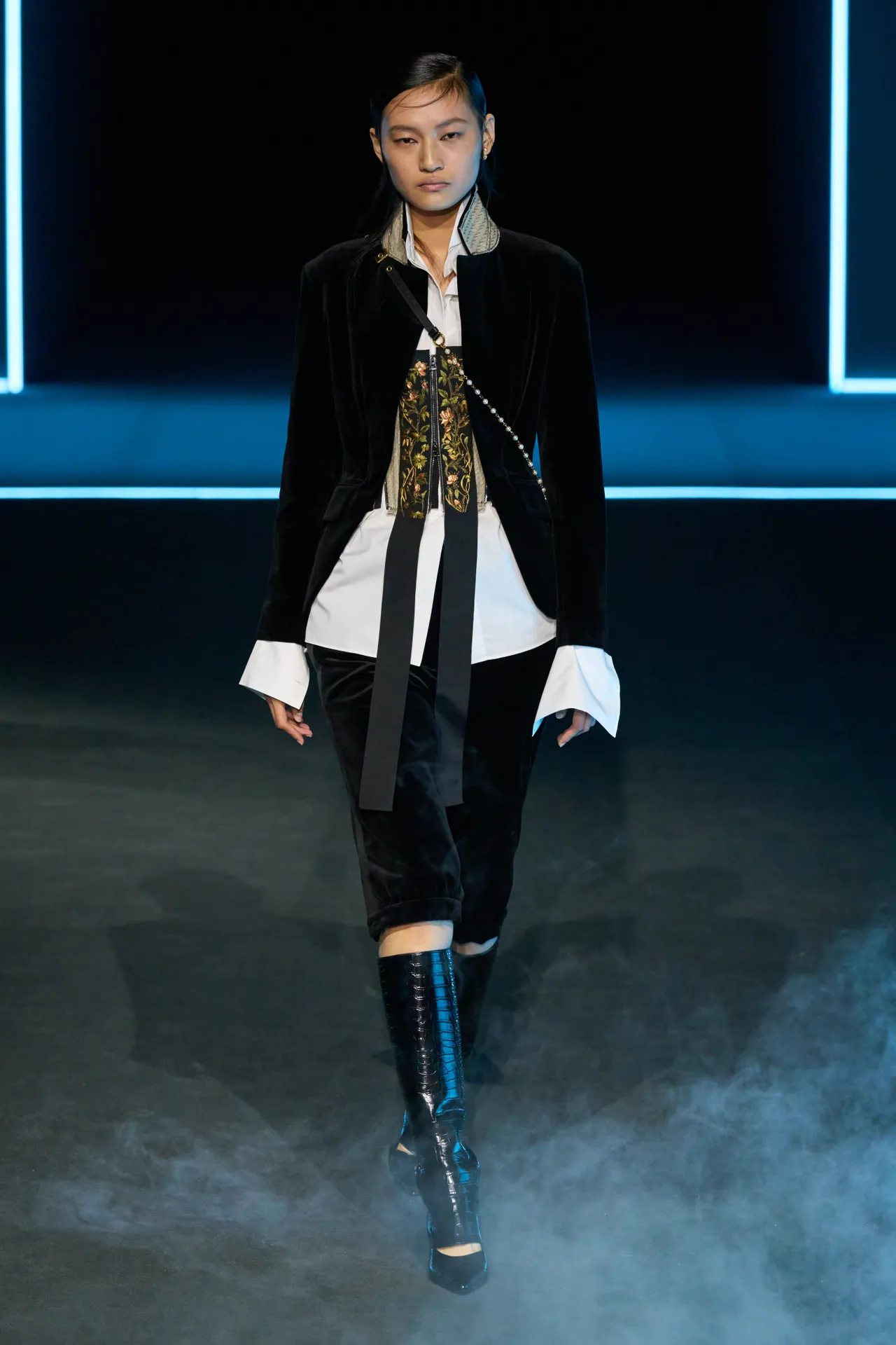 00059-christian-dior-fall-2025-ready-to-wear-credit-gorunway