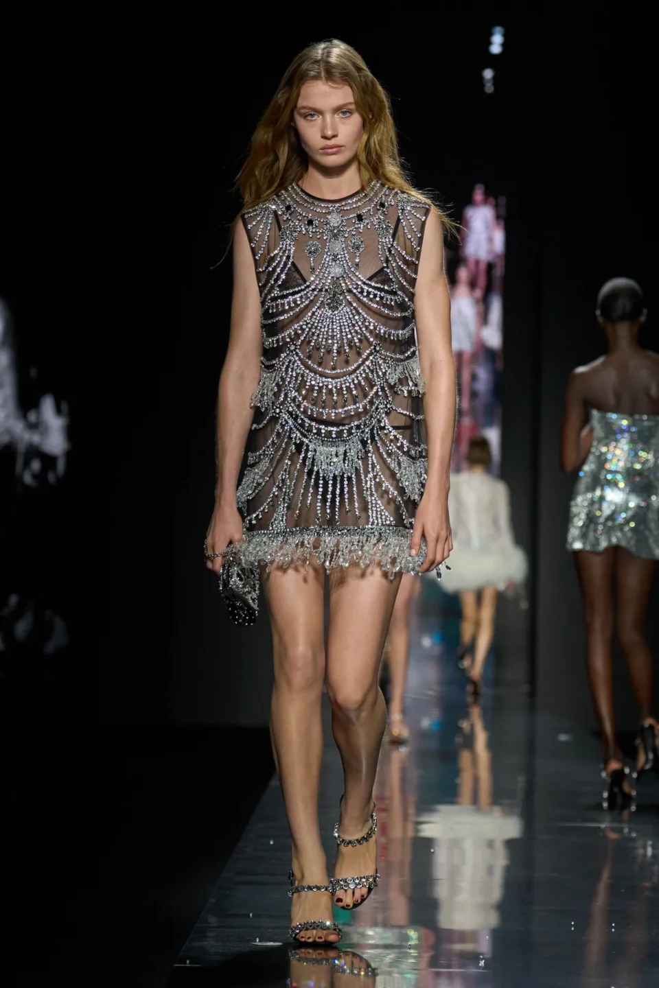 00059-dolce-and-gabbana-fall-2025-ready-to-wear-credit-gorunway