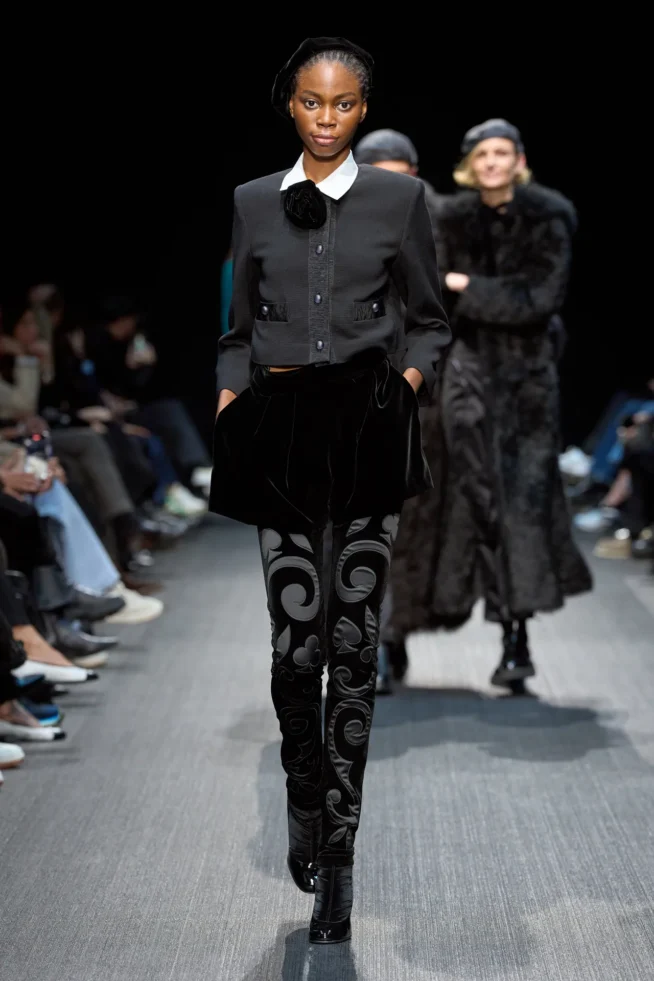 00061-emporio-armani-fall-2025-ready-to-wear-credit-gorunway