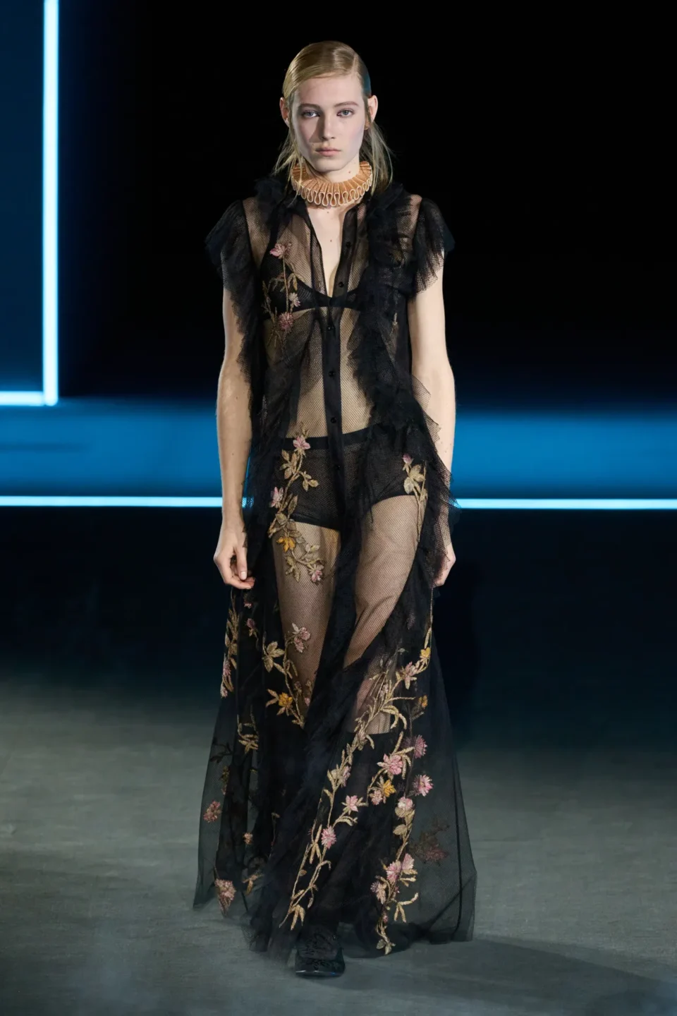 00063-christian-dior-fall-2025-ready-to-wear-credit-gorunway
