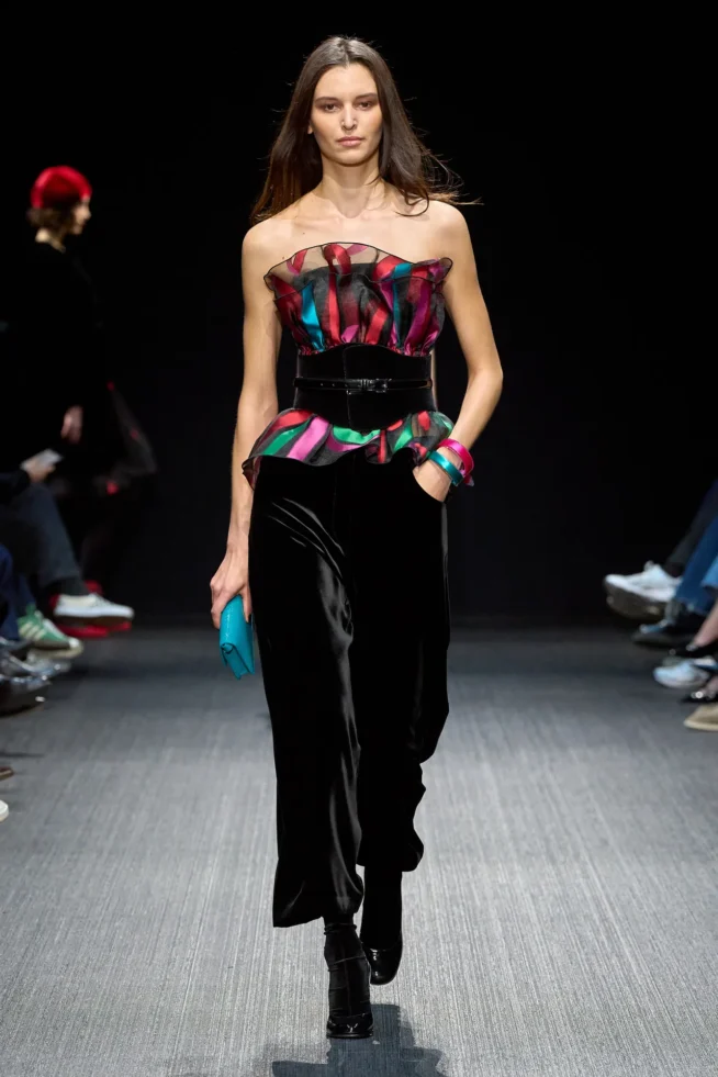 00066-emporio-armani-fall-2025-ready-to-wear-credit-gorunway