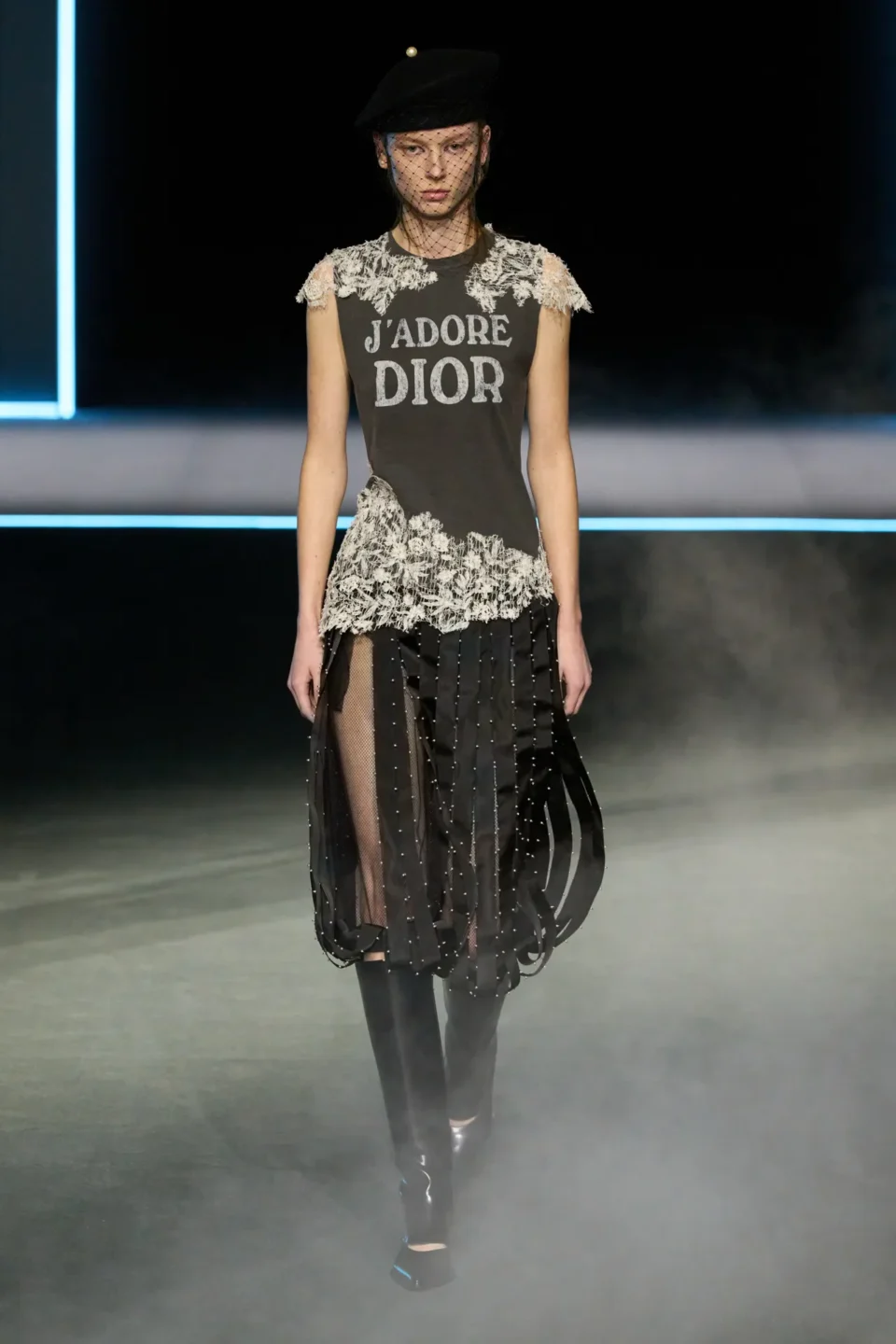 00069-christian-dior-fall-2025-ready-to-wear-credit-gorunway