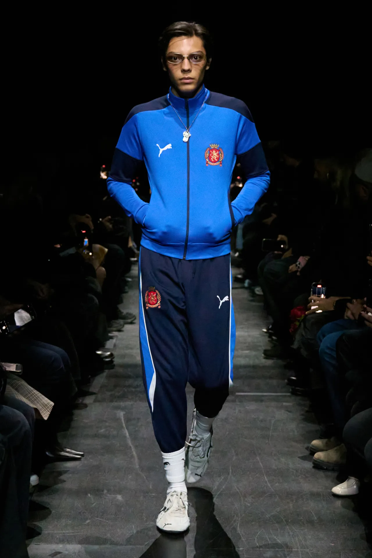 00070-balenciaga-fall-2025-ready-to-wear-credit-gorunway