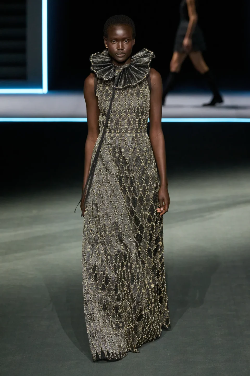 00072-christian-dior-fall-2025-ready-to-wear-credit-gorunway
