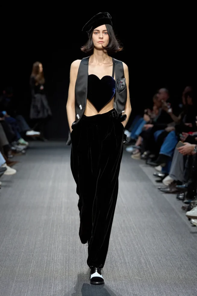 00073-emporio-armani-fall-2025-ready-to-wear-credit-gorunway