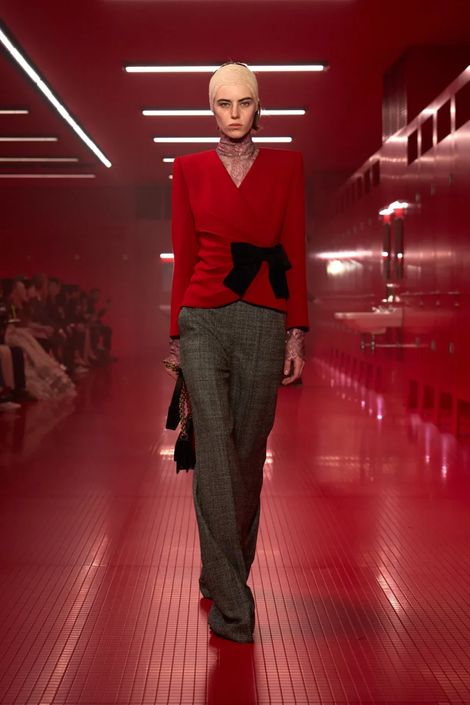 00076-valentino-fall-2025-ready-to-wear-credit-gorunway