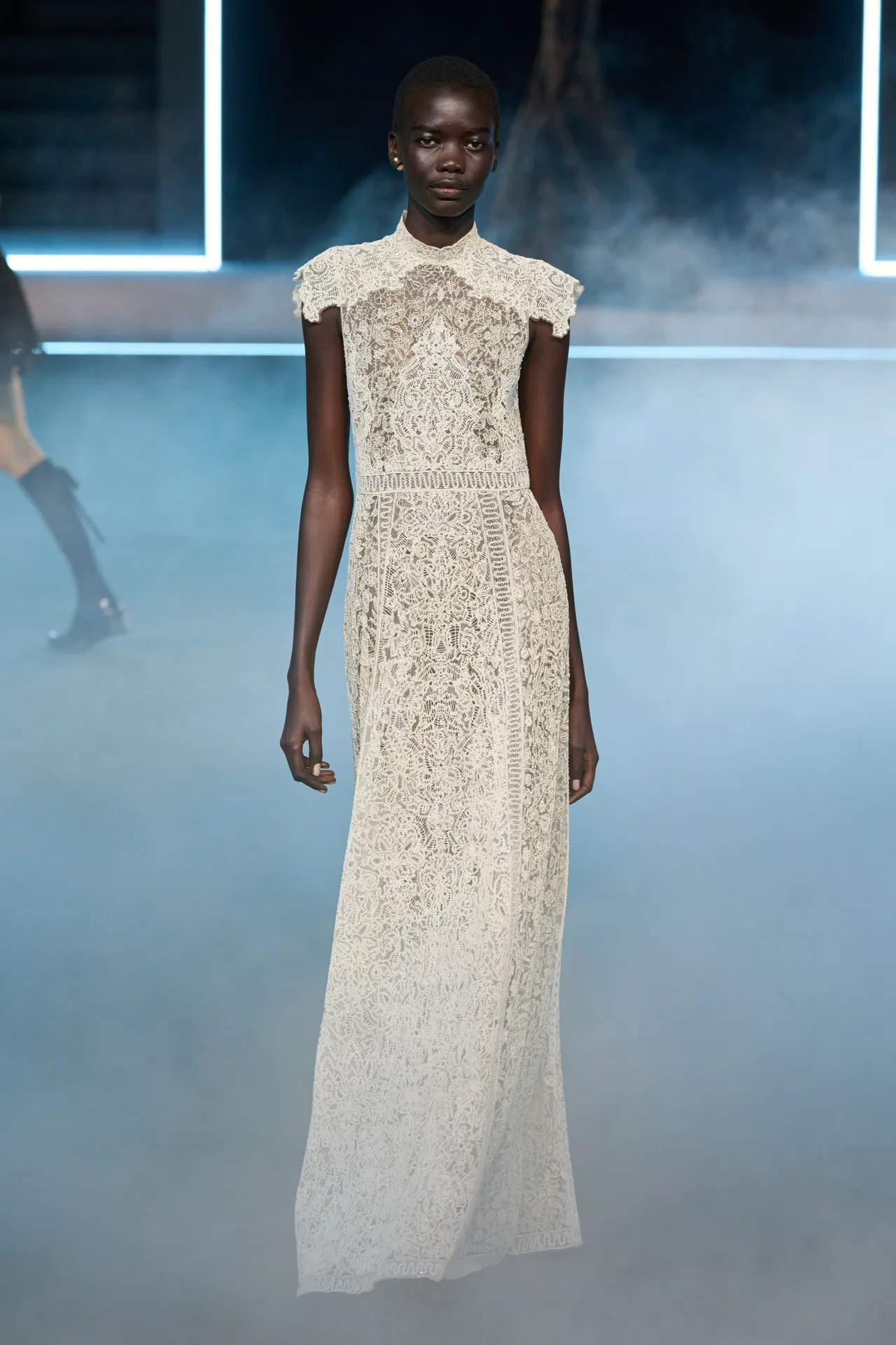 00077-christian-dior-fall-2025-ready-to-wear-credit-gorunway