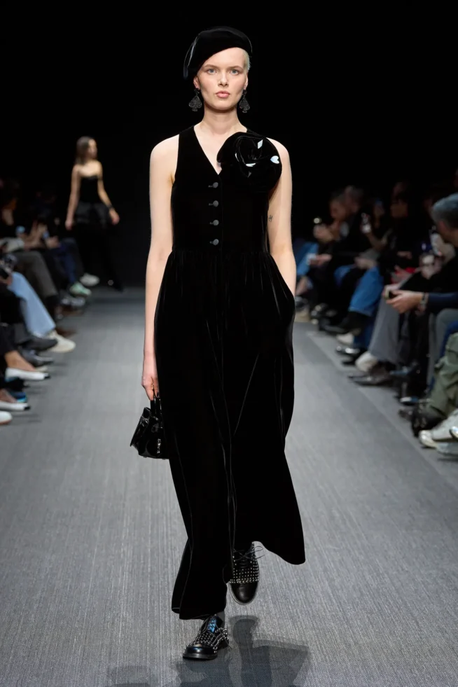 00079-emporio-armani-fall-2025-ready-to-wear-credit-gorunway