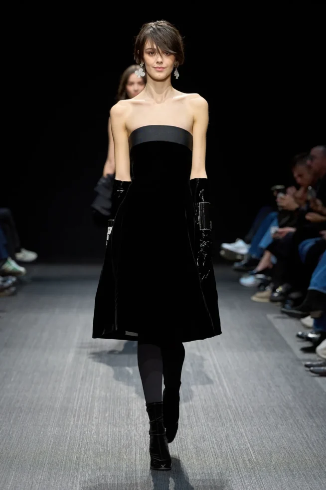 00080-emporio-armani-fall-2025-ready-to-wear-credit-gorunway