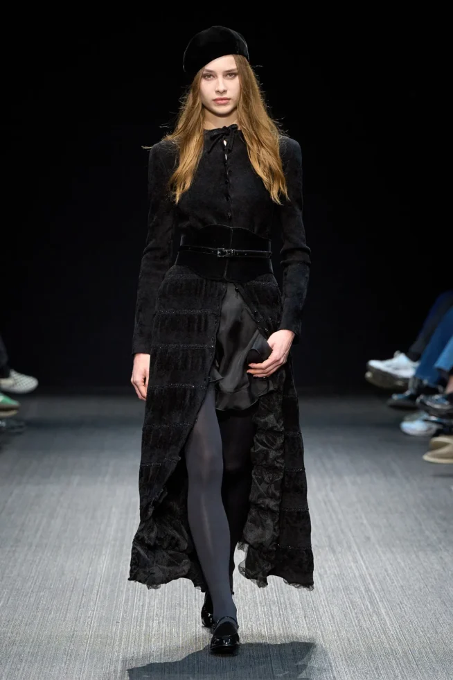 00084-emporio-armani-fall-2025-ready-to-wear-credit-gorunway