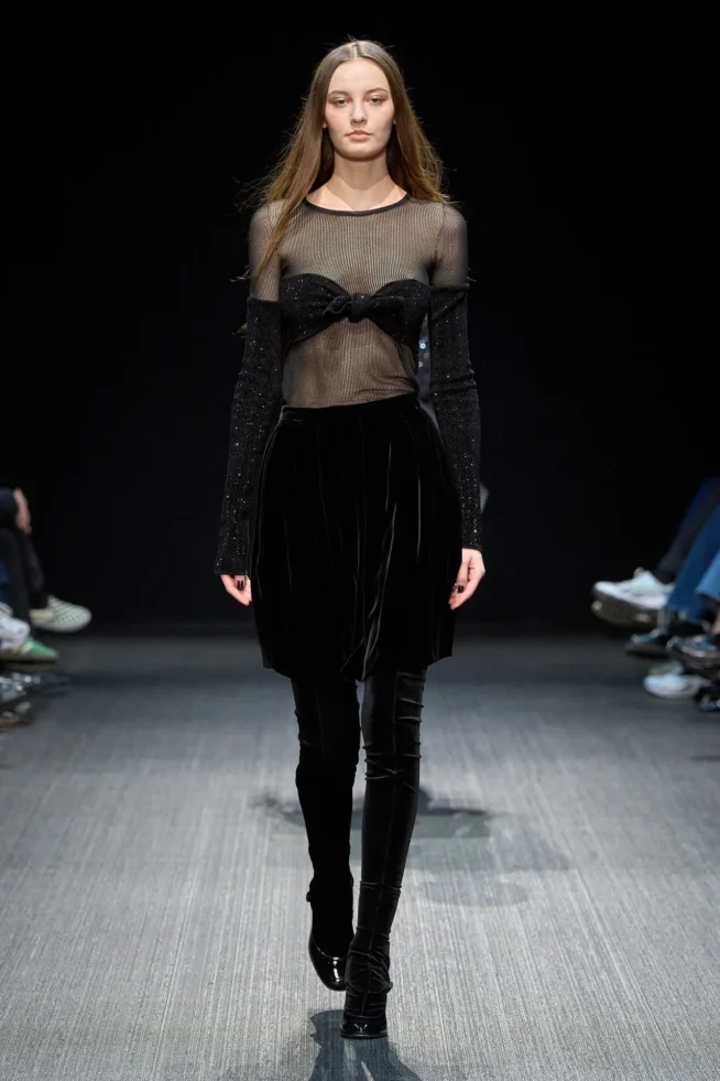 00085-emporio-armani-fall-2025-ready-to-wear-credit-gorunway