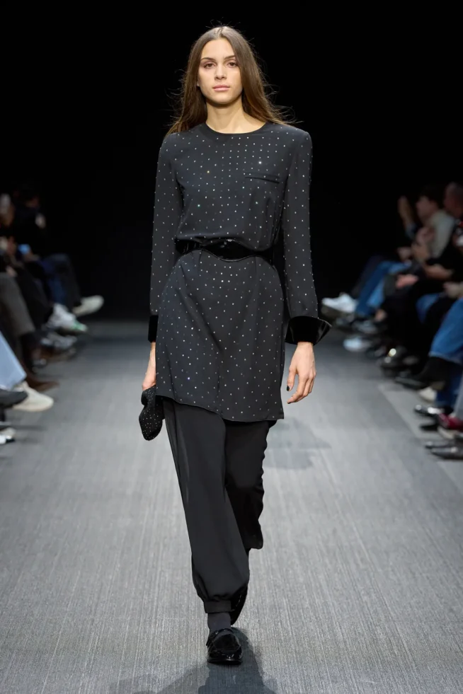 00087-emporio-armani-fall-2025-ready-to-wear-credit-gorunway