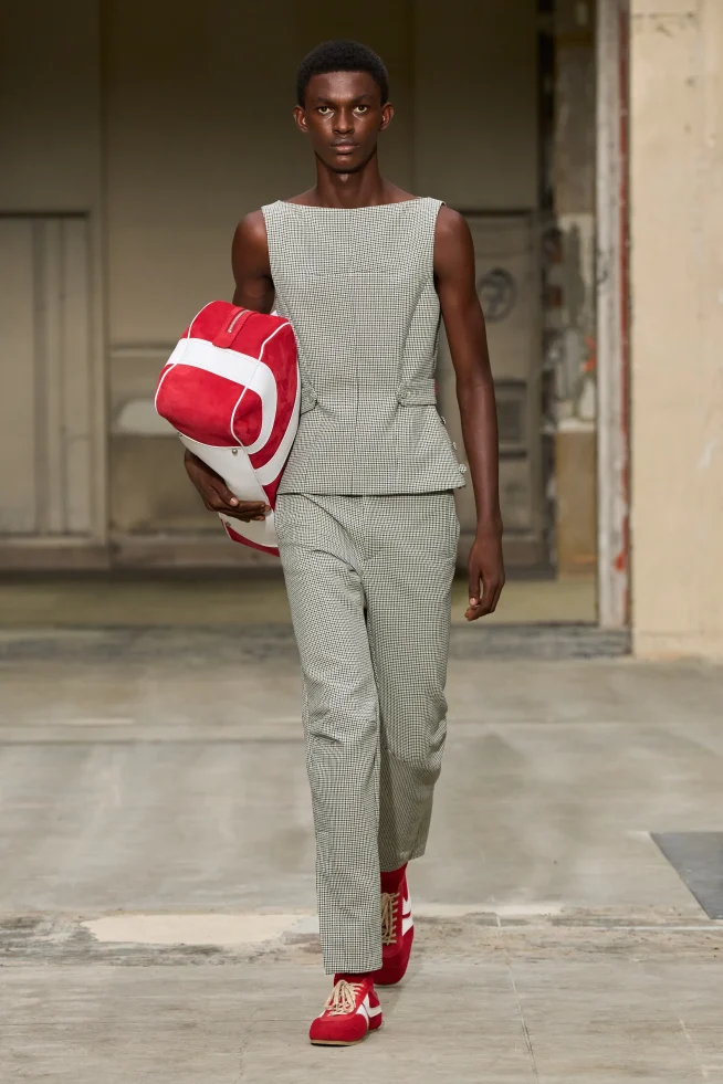 00002-dries-van-noten-spring-2026-menswear-credit-gorunway