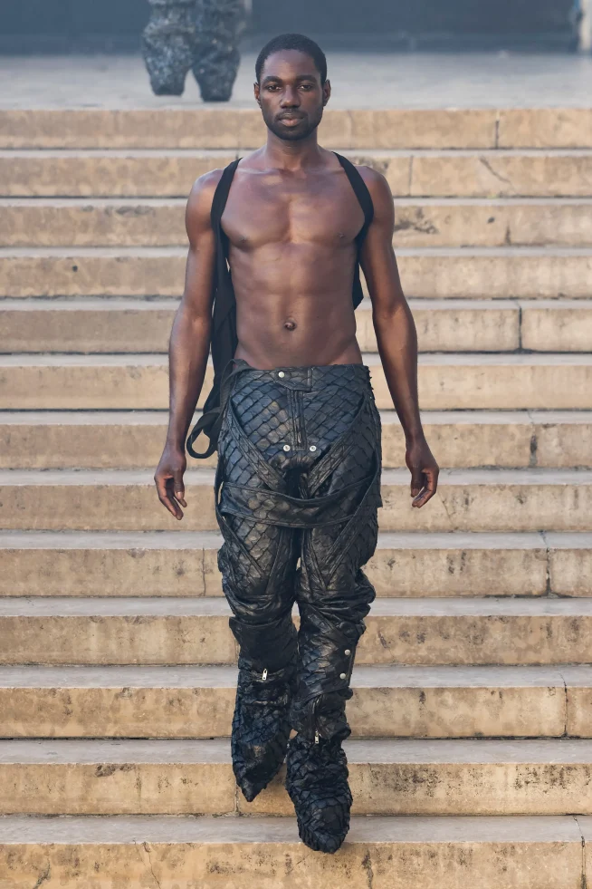 00002-rick-owens-spring-2026-menswear-credit-owenscorp