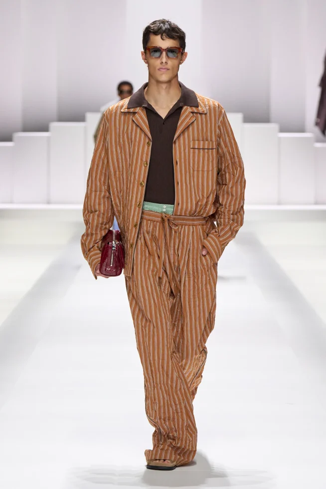 00003-dolce-and-gabbana-spring-2026-menswear-credit-gorunway