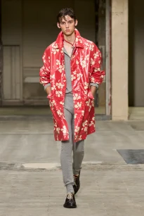 00005-dries-van-noten-spring-2026-menswear-credit-gorunway