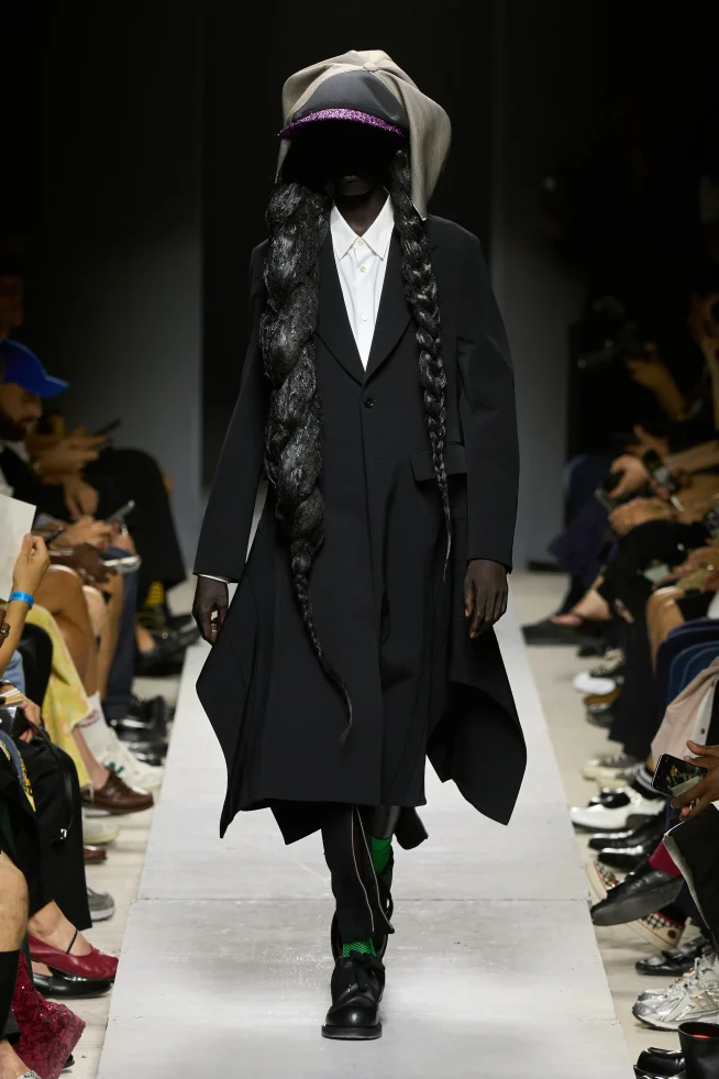 00006-comme-des-garcons-homme-plus-spring-2026-menswear-credit-gorunway