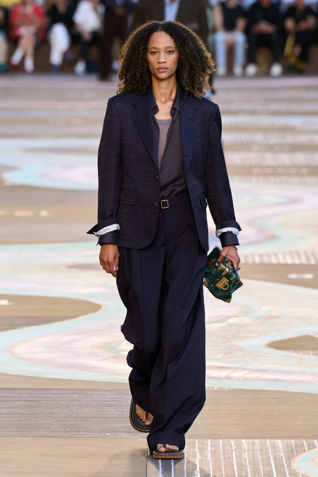 00006-louis-vuitton-spring-2026-menswear-credit-gorunway