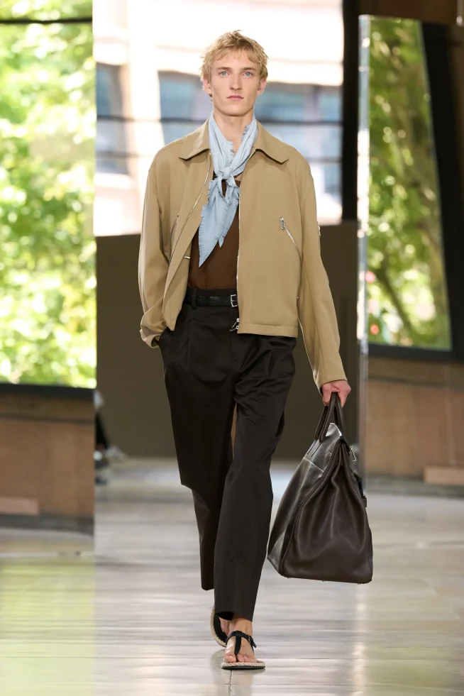 00009-hermes-spring-2026-menswear-credit-gorunway