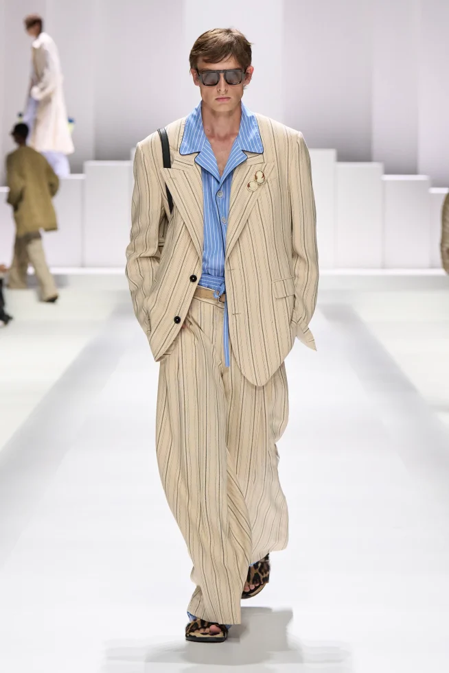 00010-dolce-and-gabbana-spring-2026-menswear-credit-gorunway