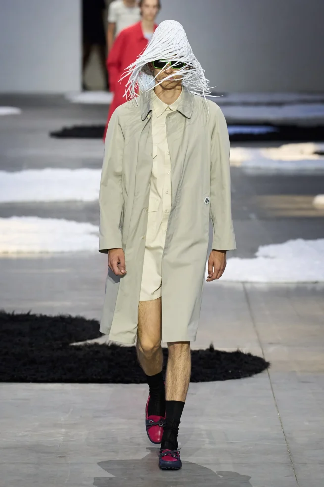00010-prada-spring-2026-menswear-credit-gorunway