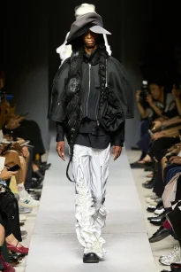 00011-comme-des-garcons-homme-plus-spring-2026-menswear-credit-gorunway